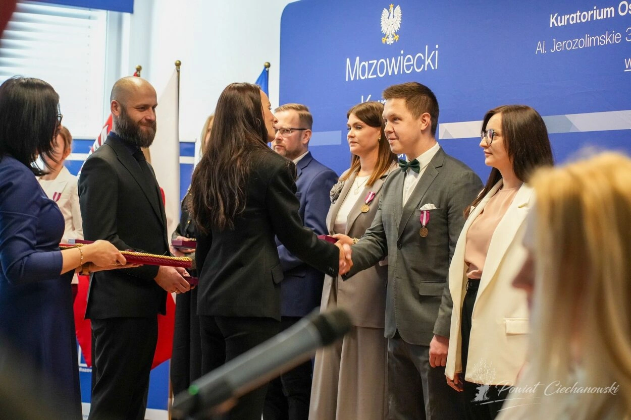 633026265_888214890855790_7756423412346284120_n