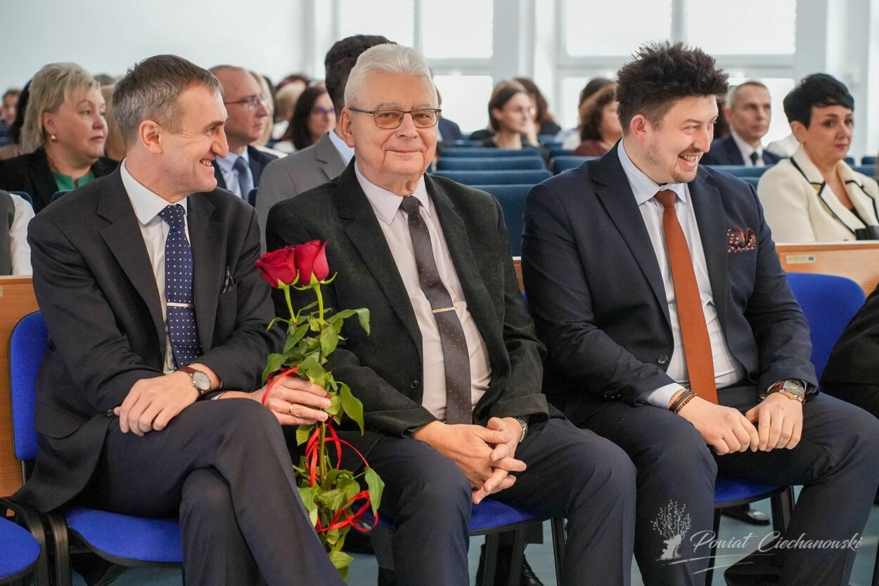 633934930_888213730855906_5650751147347487488_n