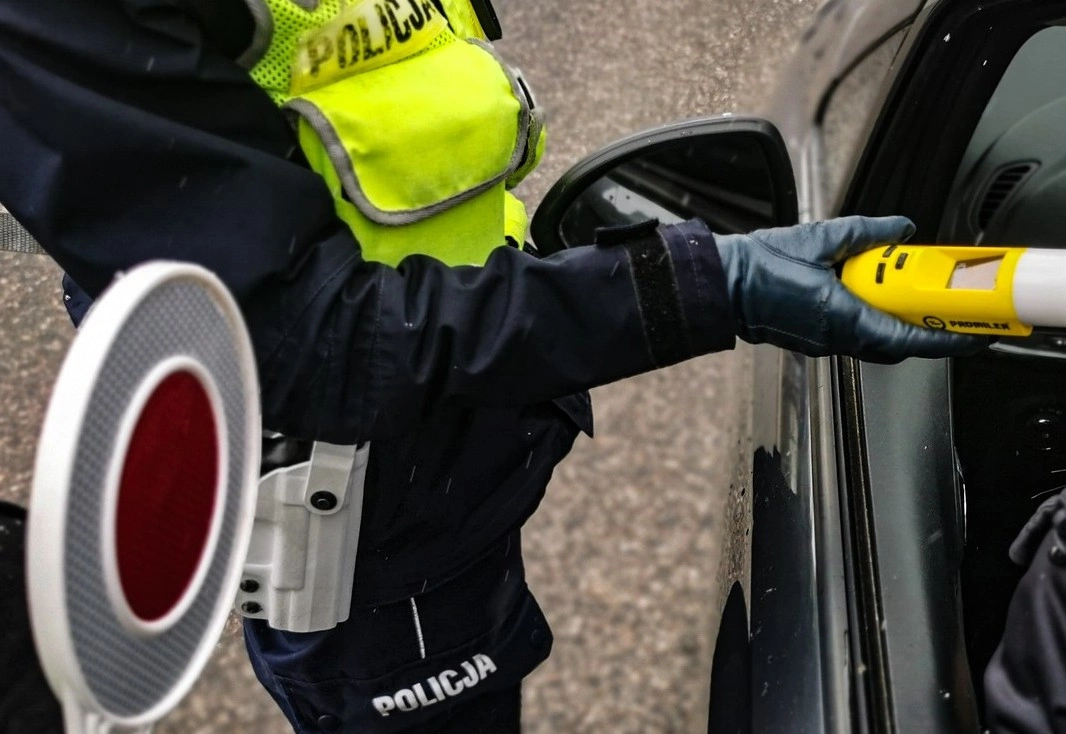 policja alkomat